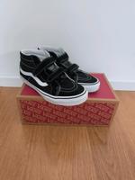 Vans Sk8-Mid Reissue V, Größe 38 Nordrhein-Westfalen - Hürth Vorschau