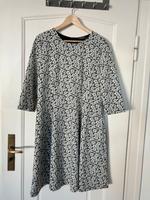 Schickes Kleid Montego 42/44 Nordrhein-Westfalen - Unna Vorschau