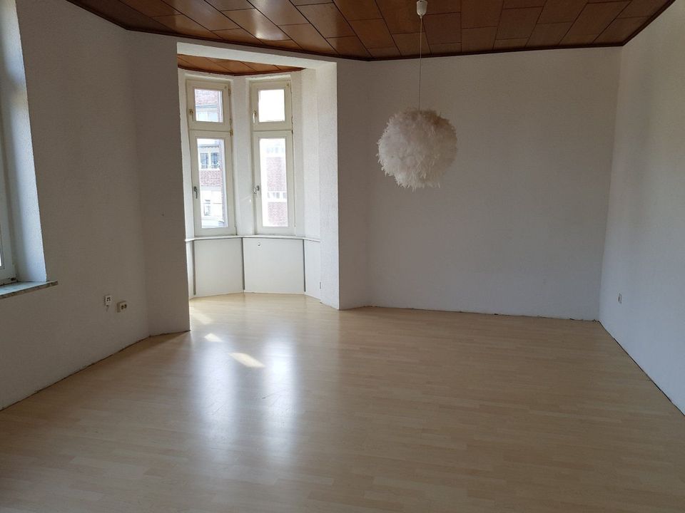 Schöne  3,5-Raumwohnung II. Obergeschoss Altbau in Gelsenkirchen