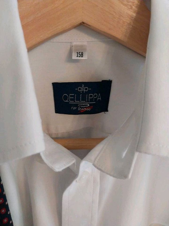 Hemd mit Krawatte Gr.158 in Mitteleschenbach