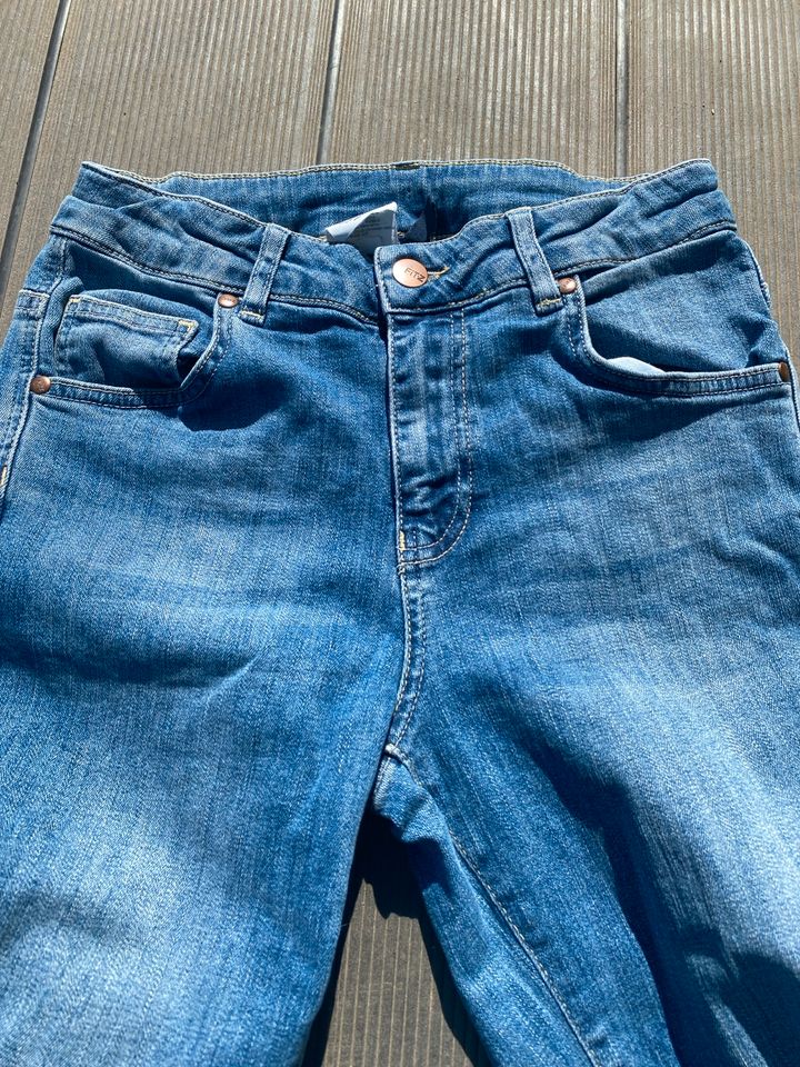 Jeans Fitz Gr 170 in Jena