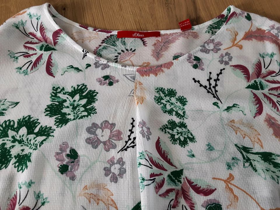 Sommerbluse S. Oliver Bluse Größe 36 NEU in Zeitz