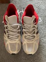 Adidas Herrenschuhe Größe 43 1/3 Sachsen-Anhalt - Teuchern Vorschau