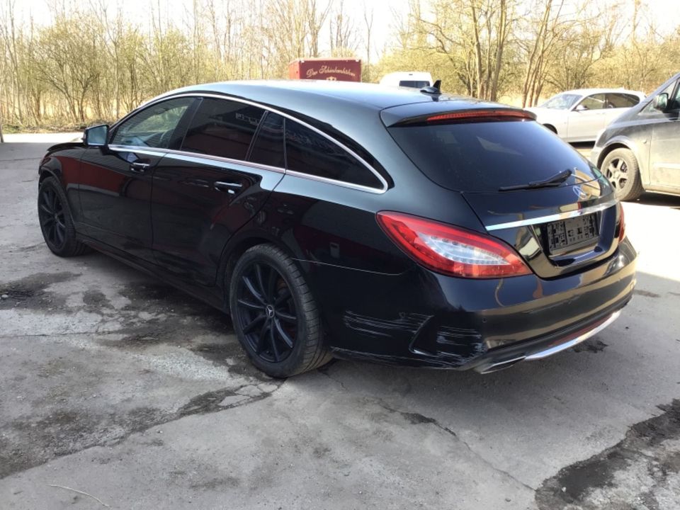 Mercedes-Benz CLS Shooting Brake CLS 400 4Matic Harman Kardon in Pinnow