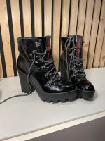 Calvin Kleine Jeans Boots Gr.38 schwarz Lackleder Blockbsatz Berlin - Marzahn Vorschau
