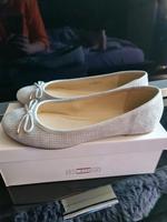 Wildleder Ballerina, beige, Größe 40, Sachsen-Anhalt - Magdeburg Vorschau