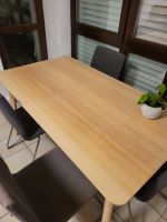Tisch mit 4 Stühlen München - Maxvorstadt Vorschau
