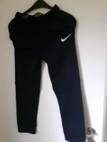 Nike dri fit tights leggings 146 xs s schwarz Hessen - Hungen Vorschau