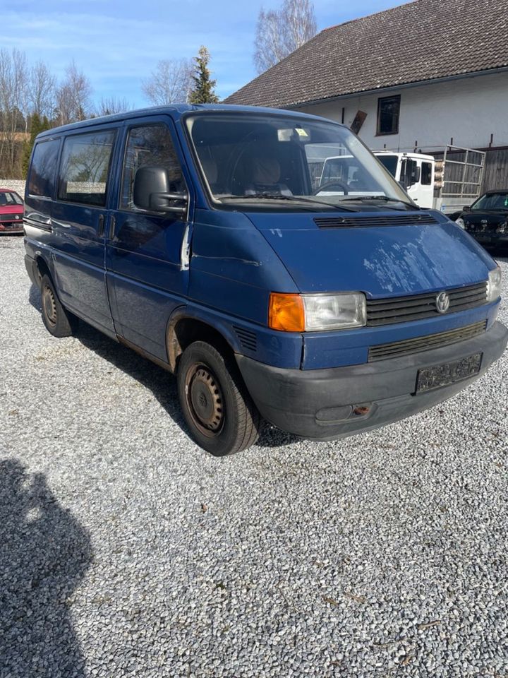 Volkswagen T4 Kombi 1,9TD , Kasten , Servo, AHK, in Baierbach