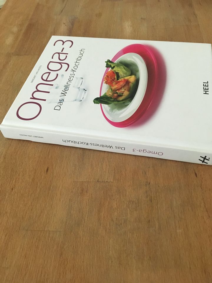 Omega-3 Das Wellness-Kochbuch Margriet van Aalten 2005 Kochbuch in Pirmasens