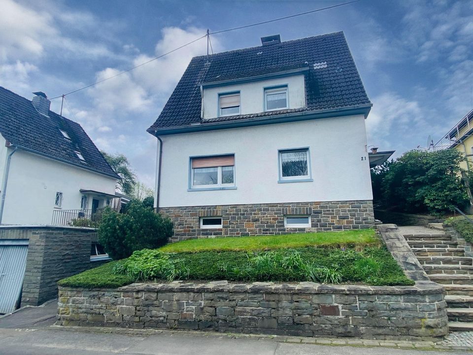 Charmantes Einfamilienhaus in Bestlage von Gummersbach-Steinberg! in Gummersbach