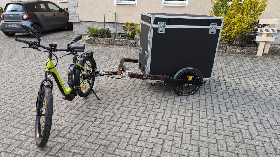 NEU: e-Lastenrad: Elektro Fahrrad + Lasten-Anhänger + Flightcase in Berlin