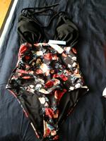 cupshe Badeanzug gr.L neu Saarland - Quierschied Vorschau