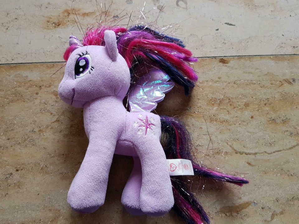 My little Pony Twilight Kuscheltier in Nordrhein-Westfalen - Kamen |  Weitere Spielzeug günstig kaufen, gebraucht oder neu | eBay Kleinanzeigen  ist jetzt Kleinanzeigen