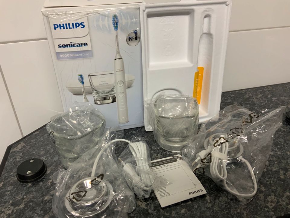 PHILIPS Sonicare 9000 DiamondClean Zubehör für Elektro-Zahnbürste in Wallerfangen