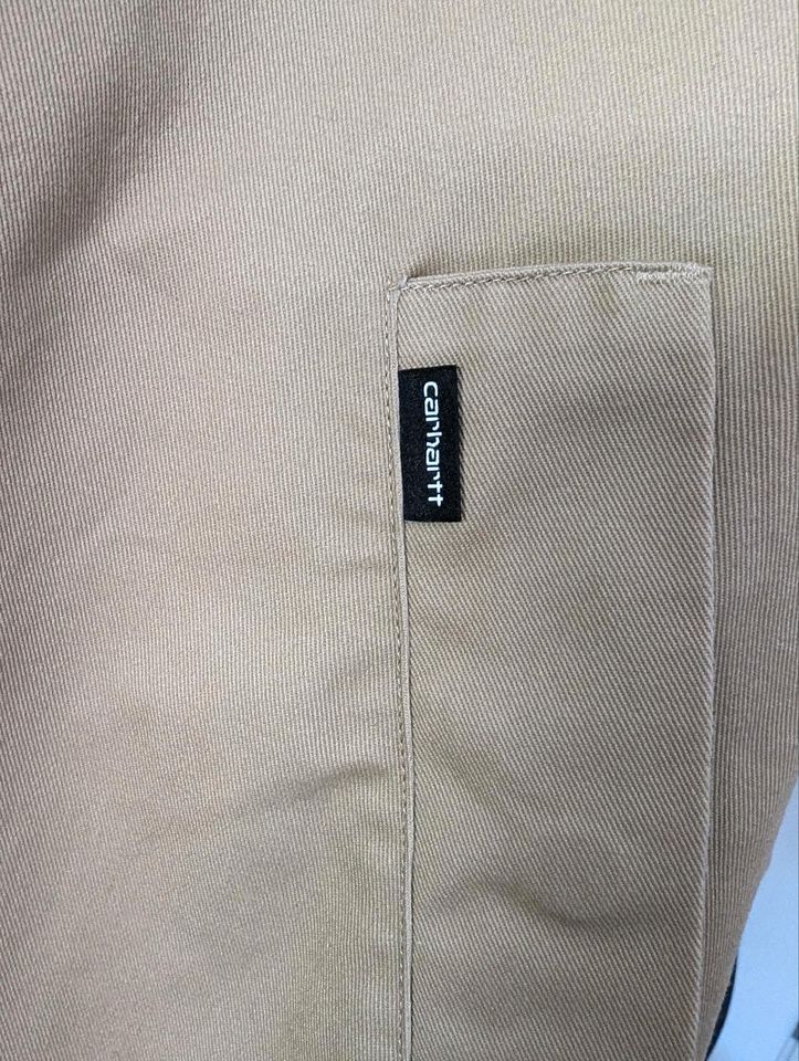 Carhartt Mantel Größe M in Berlin