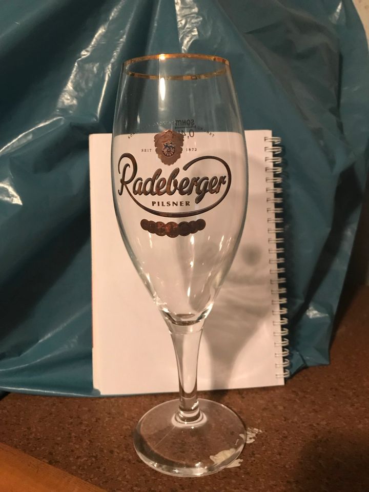 Radeberger Glas 0,4L in Frankfurt am Main