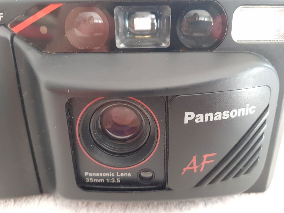Panasonic C-525 AF Mini Film-Kompaktkamera in Emmelshausen