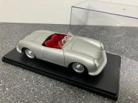 Maisto Porsche NO. 1 Typ 356 Roadster (1948) 1:18 + Vitrine Top! Nordrhein-Westfalen - Siegen Vorschau