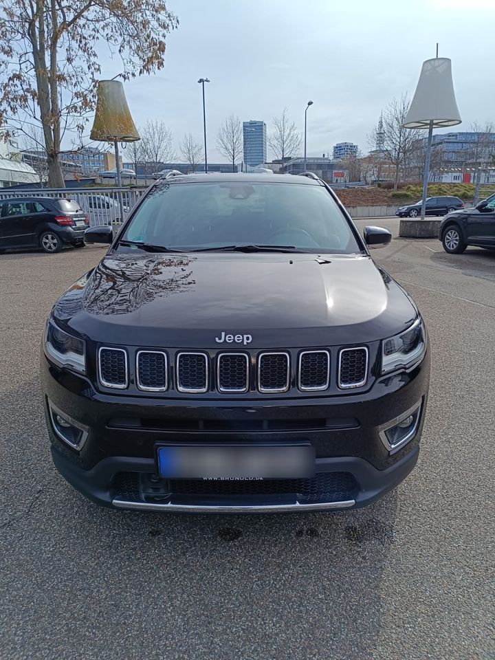 Jeep Compass 1.4 MultiAir Limited 4x4 Auto Limited in Fellbach