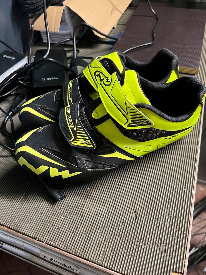 Northwave Schuhe 44 in Oer-Erkenschwick