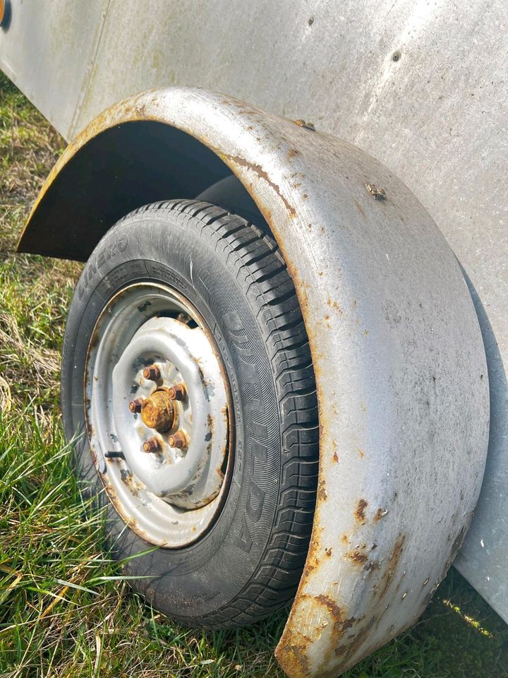 Pkw Anhänger 650 kg 8m Koffer ALU Flugzeuganhänger TÜV Neu in Lutherstadt Wittenberg