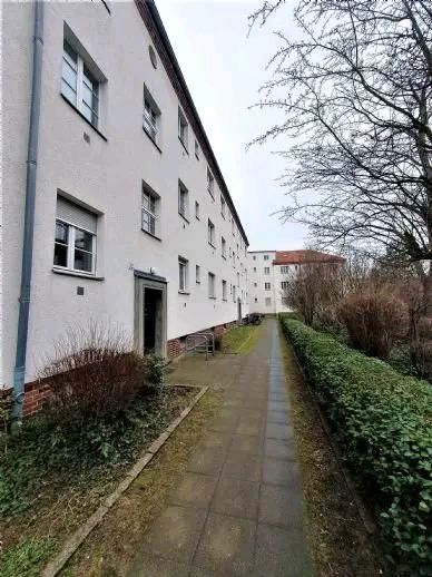 40m² 2 Zimmer Wohnung Berlin vollmöbliert nahe S-Bahn Adlershof in Berlin