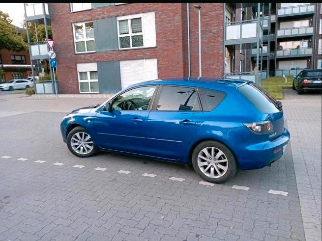 Abbildung des Autos mazda 3 verkauf&#x2F; ta…