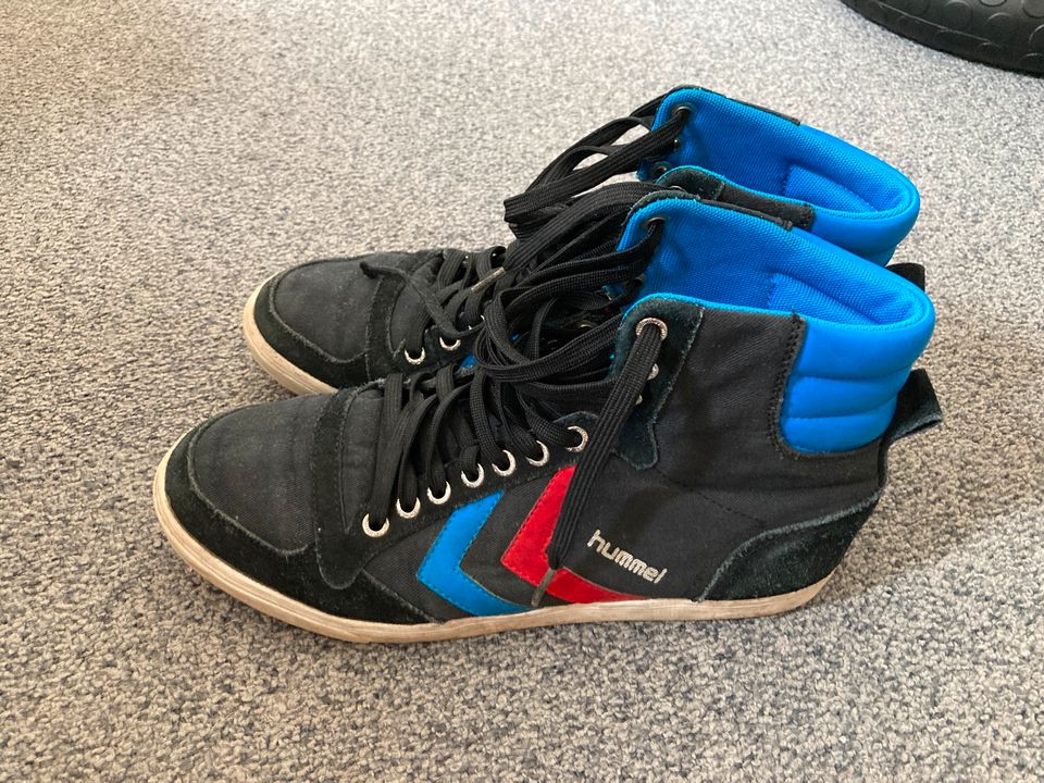 Hummel Slimmer Stadil high Sneaker Turnschuhe schwarz Gr. 39 in  Hamburg-Mitte - Hamburg Neustadt | eBay Kleinanzeigen ist jetzt  Kleinanzeigen