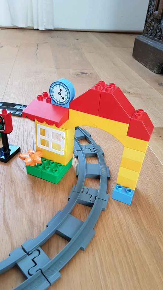 Lego Duplo Set 10507 Eisenbahn mit viel Zubehör in Idstein