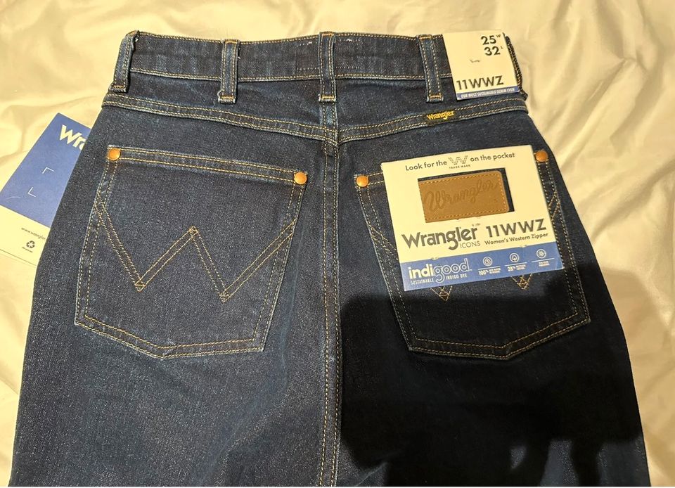 Wrangler Indigood Icons Jeans 25 Western high waist Rockabilly in Heßdorf