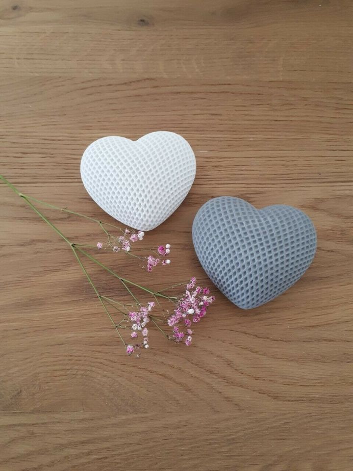 Betondeko Herz (Muttertag/Valentinstag/Hochzeit/Geschenk in Aholming