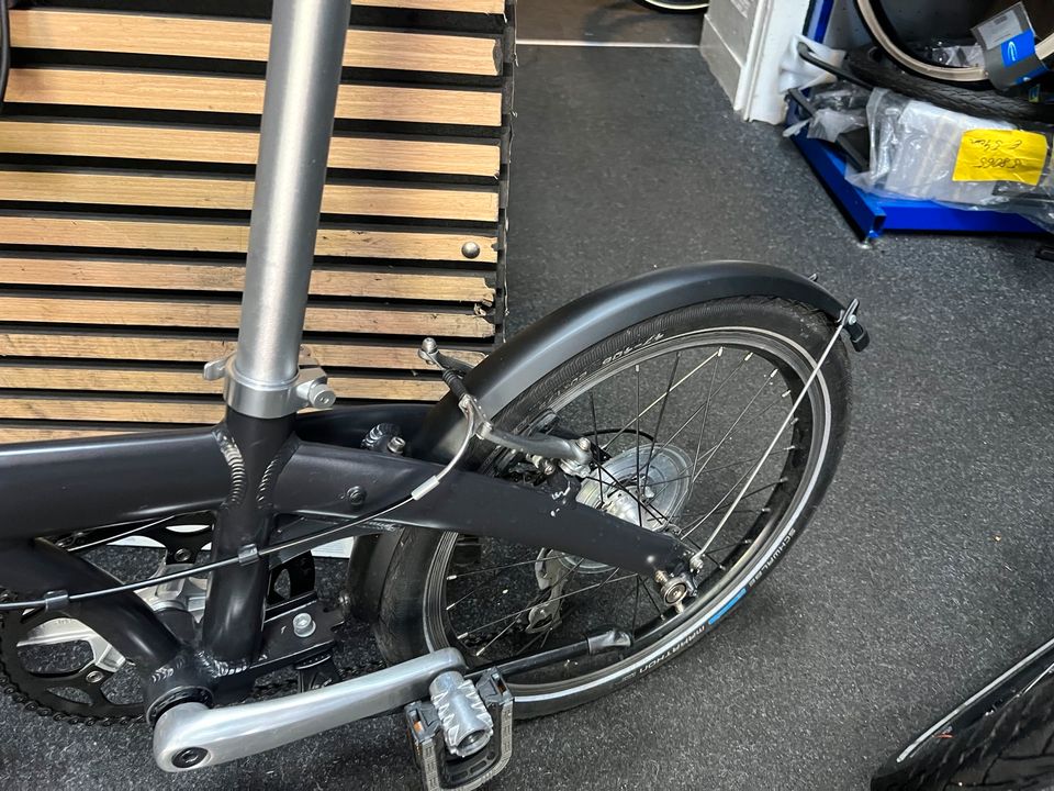 MINI JCW faltbares Fahrrad Folding Bike dunkelgrau 20‘zoll in Berlin
