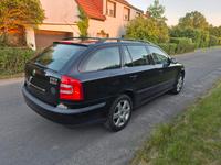 Skoa Octavia 1.6l Tüv 11/25 Sachsen-Anhalt - Jessen (Elster) Vorschau