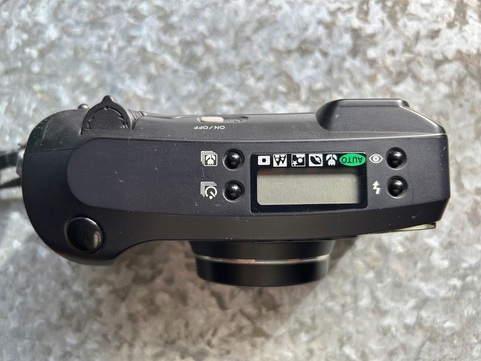 Minolta Riva Zoom 135 EX 35 mm AF Kompaktkamera inkl Versand in Sasbach