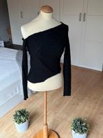 Bershka Langarmshirt schwarz Gr.M Hessen - Borken Vorschau