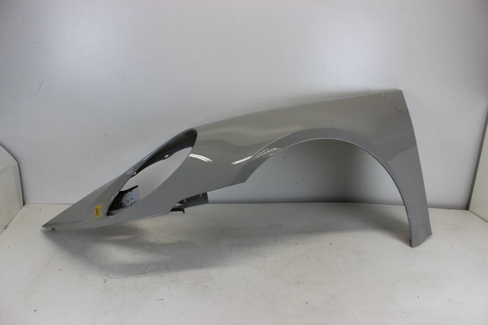 Porsche 911 992 links vorne Original Kotflügel Wing Fender 992821201 992821139 22405 in Rosbach (v d Höhe)