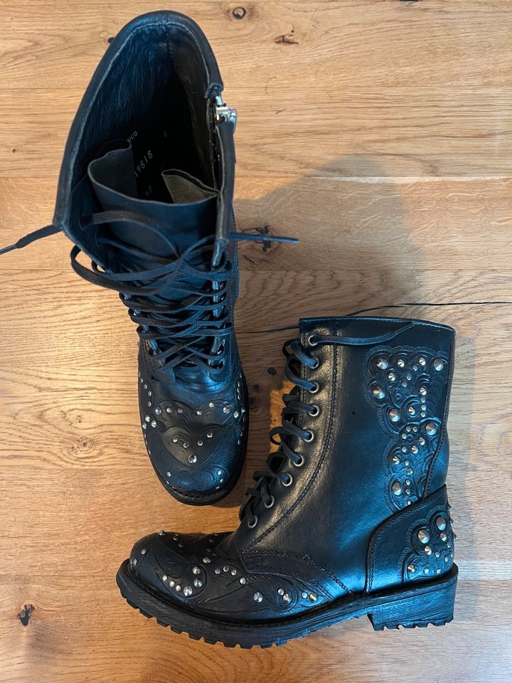 Nagelneue Echtleder Stiefel Nieten Boots von ASH in Köln