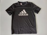 Adidas T-Shirt größe 152 Bayern - Roßtal Vorschau