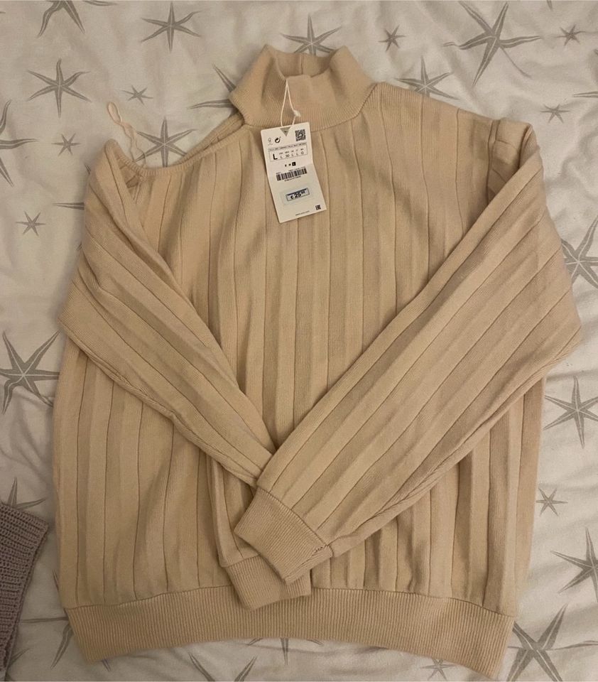 ZARA Pullover in L ungetragen in Oberhausen