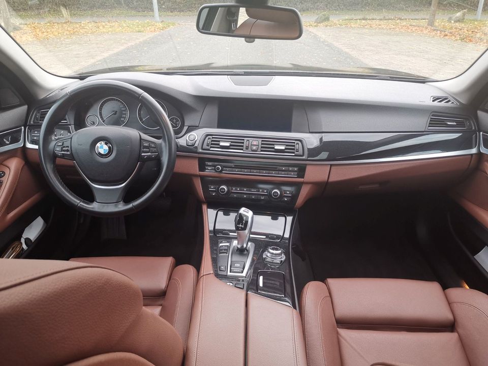 BMW BMW 520D Standhzg., Soundsyst., 20" Alu, usw... in Faßberg