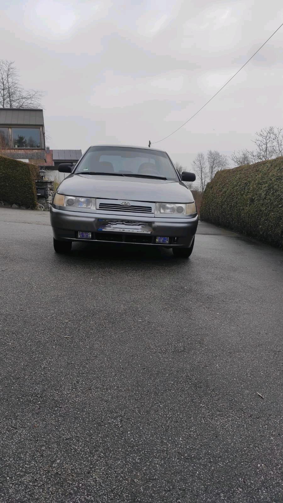 Abbildung des Autos VAZ 2110, 1,6L