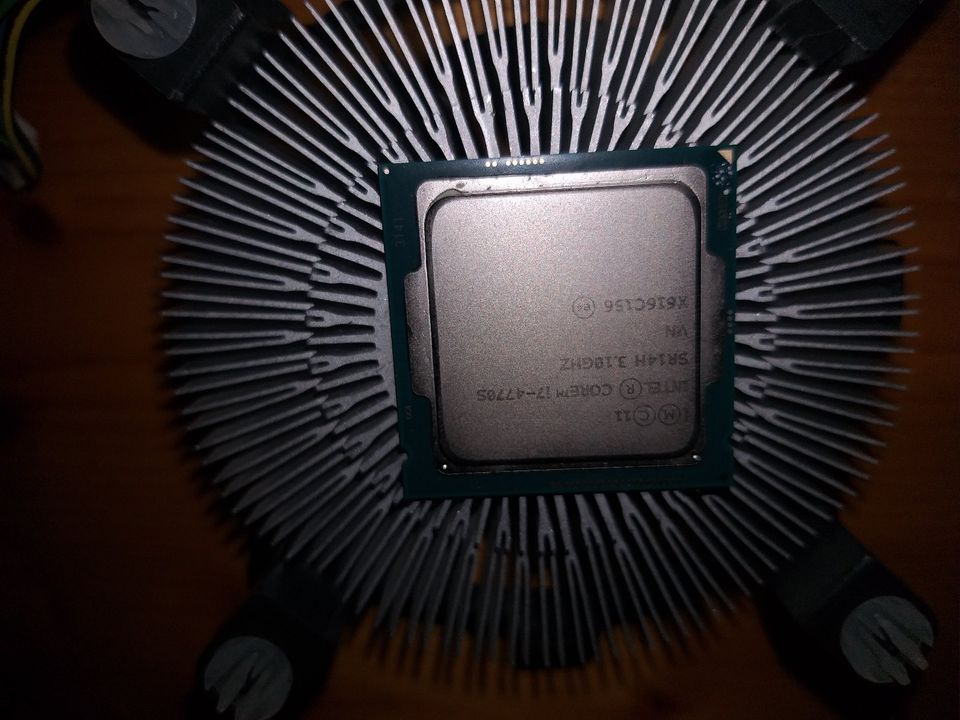 Intel® Core™ i7-4770S Prozessor  inkl kühler in Nürnberg (Mittelfr)