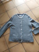 Giesswein Strickjacke grau 100 % Schurwolle Gr. 44 Nordrhein-Westfalen - Blomberg Vorschau