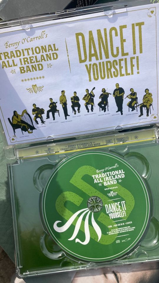 Benny O‘Carroll‘s Traditional All Ireland Band CD und DVD in Hamburg