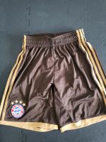 Adidas kurze Hose Jungen Bayern München Gr 176 und Gr S Köln - Porz Vorschau