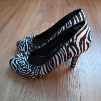 High Heels / Pumps, Gr. 40 Zebraprint Niedersachsen - Westoverledingen Vorschau