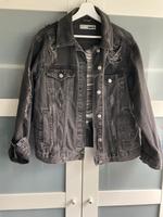 Topshop Jeansjacke Used Look Gr. 38 Nordrhein-Westfalen - Grevenbroich Vorschau