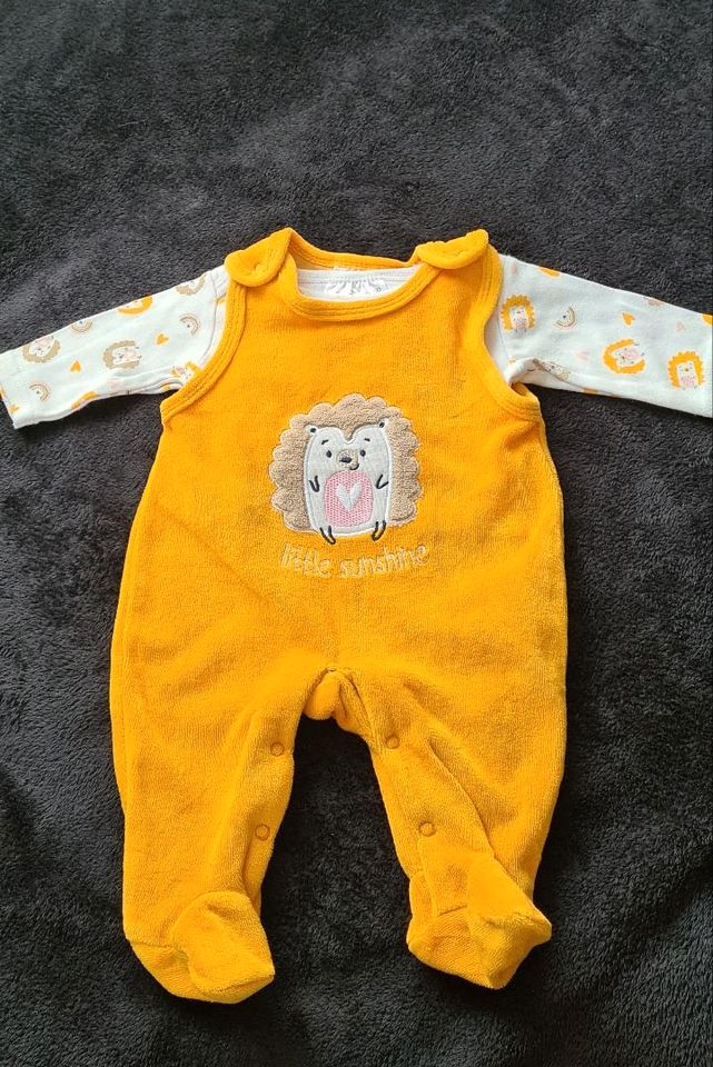 Babykleidung Set gr.50 in Oldersbek