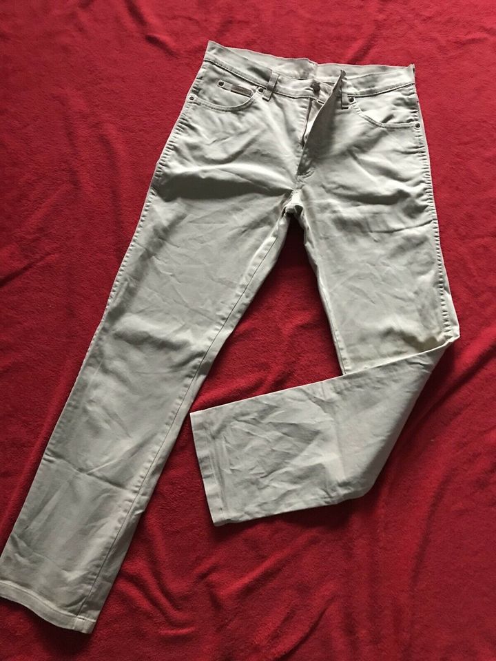 Wrangler Jeans Hose Gr.M Stretch in Bonn